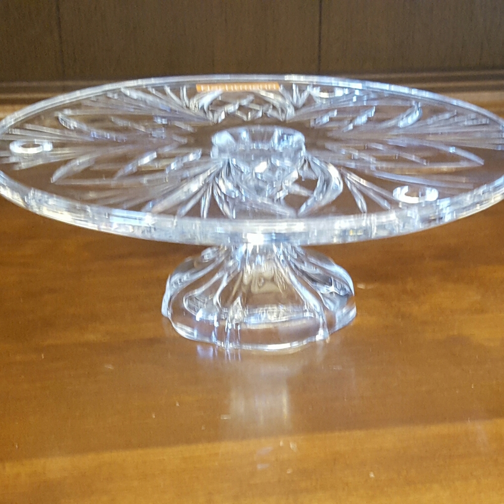 *SOLD* NACHTMANN CRYSTAL TART PLATE ON PEDESTAL - Picture 2 of 6